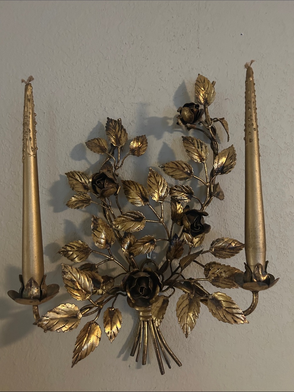 FABULOUS PAIR RARE VINTAGE ITALIAN GILT ROSE DOUBLE WALL SCONCES